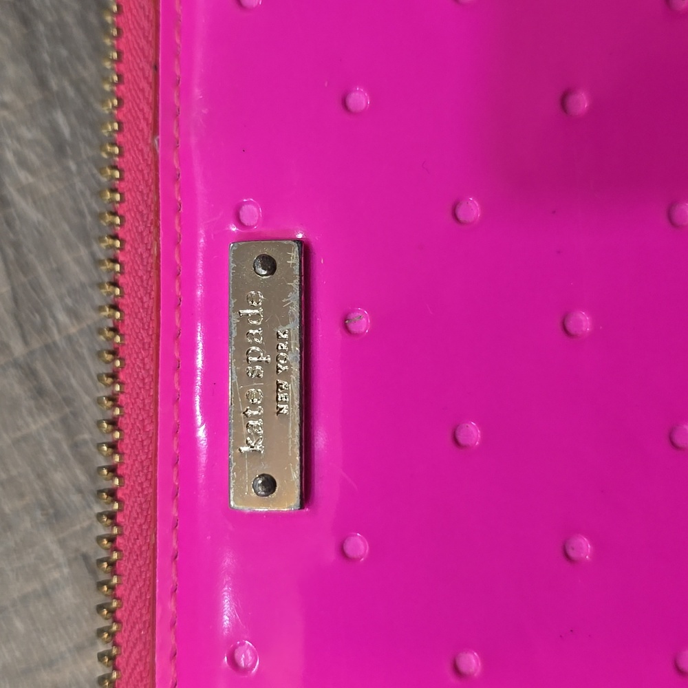 Kate Spade Neon Pink Wallet - Picture 5 of 10
